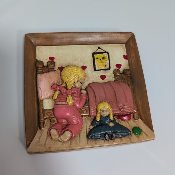 Vintage Wall Plaque 1970s Praying Girl retro - Picture 2 of 4